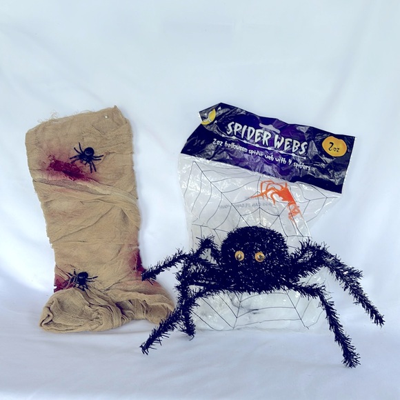 Other - Gently Used Halloween Spider & Spider Web Prop/ Decoration